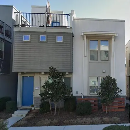 Sacramento Condo